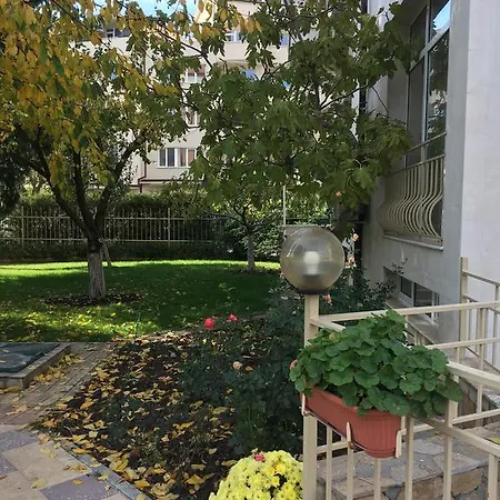 Apartcomplex Ritza Lejlighedshotel 4*