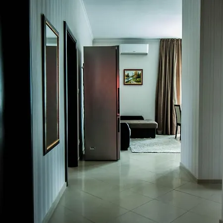 Apartcomplex Ritza Saints Constantine and Helena